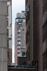 Image showing typical water tank on the roof of a building in New York City