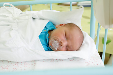 Image showing Newborn baby infant in the hospital