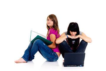 Image showing Teenager girls studying 