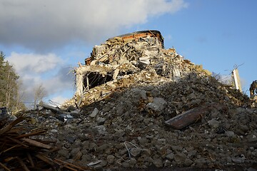 Image showing ruins of a demolished house 