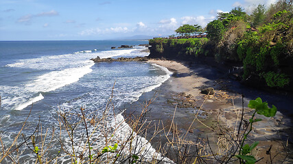 Image showing Cliff of Tanah Lot temple in Bali