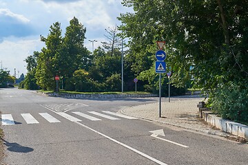 Image showing Crossing for pedestrians