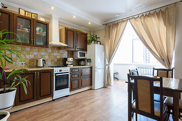 Image showing General view of the classic style in the interior of the kitchen