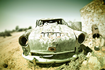 Image showing old rusty car