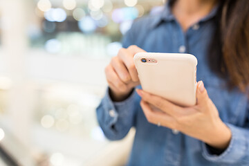 Image showing Woman use of cellphone