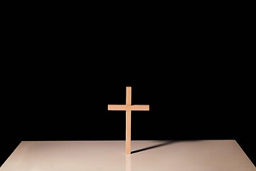 Image showing Cross illuminated in the dark