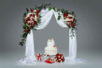 Image showing cake with bone for dog wedding