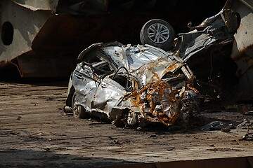 Image showing Smashed car wreck