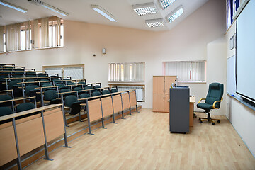 Image showing empty classroom