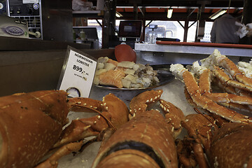 Image showing  Lobster and king crab at the fish market in Bergen, Norway