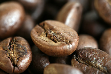 Image showing Fragrant fried coffee beans 