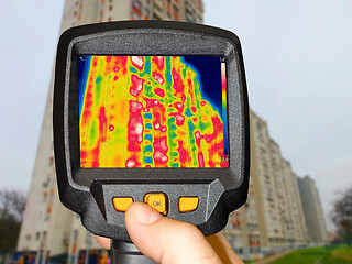 Image showing Recording Heat Loss at the Residential building, With Thermal Ca