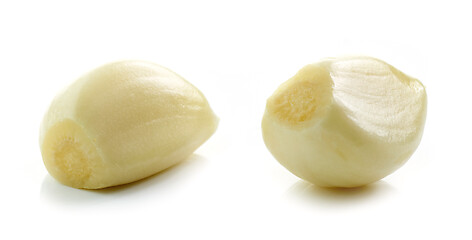 Image showing two garlic cloves
