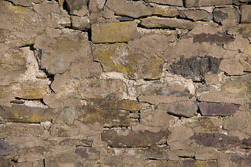 Image showing Cracked dilapidated masonry wall