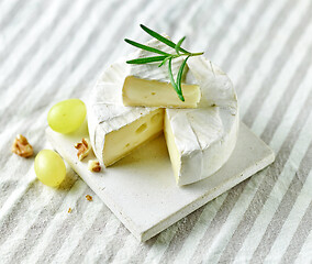 Image showing fresh brie cheese