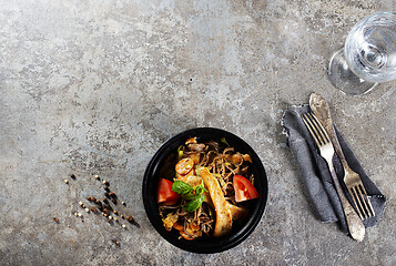 Image showing soba noodles with chicken