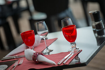 Image showing table setting at restaurant