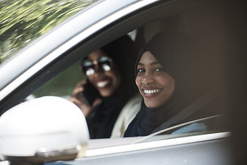 Image showing Arabic Woman Couple Traveling By Car