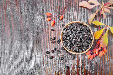 Image showing Barberry dried in bowl on board top