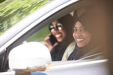 Image showing Arabic Woman Couple Traveling By Car