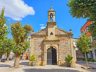 Image showing Porrino Chapel and city square