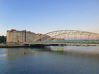 Image showing Modern arch bridge on Lerez river