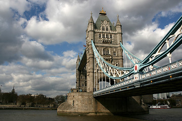 Image showing London