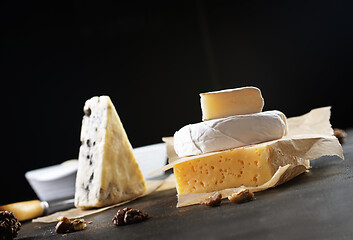 Image showing Different types of cheese