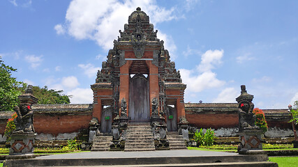 Image showing The gate of Pura Taman Ayun Temple in Bali