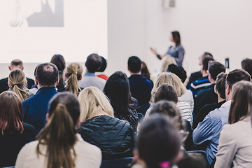 Image showing Woman giving presentation on business conference.