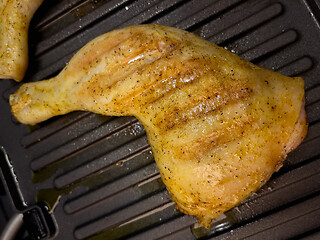 Image showing Grilled chicken thigh