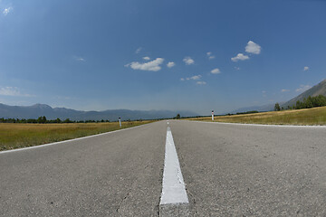 Image showing country road