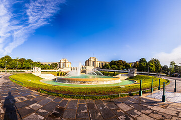 Image showing Fountain in trocadero garden and the Palais of Chaillot near Eiffel Tower in Paris, France.