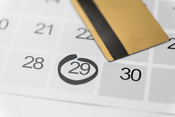 Image showing black friday sale date on calendar and credit card