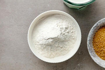 Image showing bowl of flour