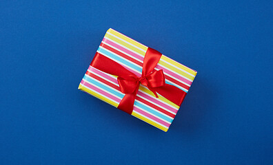 Image showing wrapped gift box