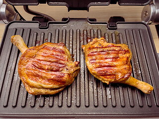 Image showing Grilled duck thighs