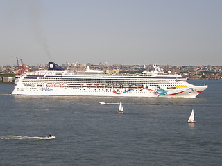 Image showing Cruise Ship