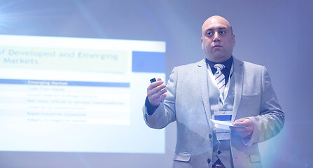 Image showing businessman giving presentations at conference room