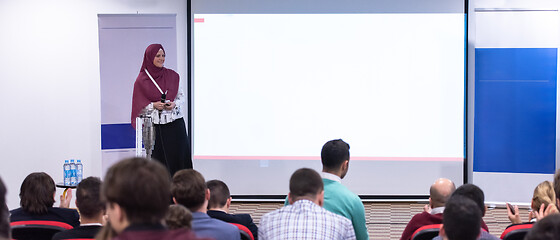 Image showing Muslim businesswoman giving presentations at conference room