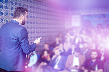 Image showing businessman giving presentations at conference room