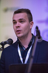 Image showing businessman giving presentations at conference room