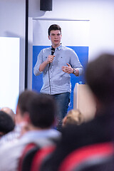 Image showing businessman giving presentations at conference room