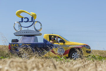 Image showing LCL Vehicle - Tour de France 2016