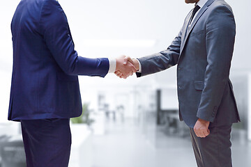 Image showing partnership handshake