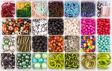 Image showing Colorful beads set