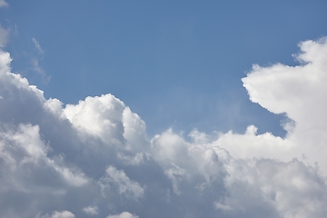 Image showing Clouds in blus ksy