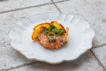 Image showing plate of salmon tartare