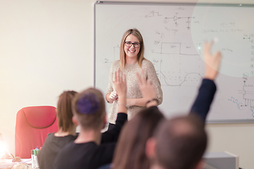 Image showing students doing practice in the electronic classroom