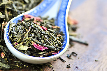 Image showing Loose green tea